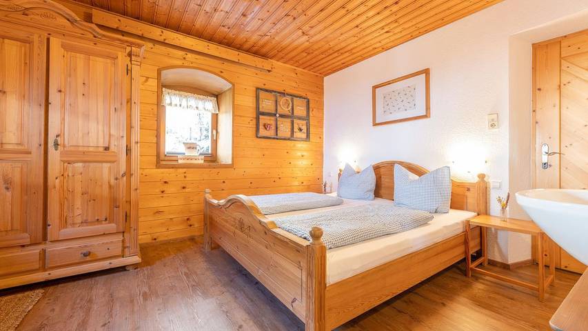 Ferienwohnung für 2 Personen, mit Garten und Balkon im Stubaital - 4