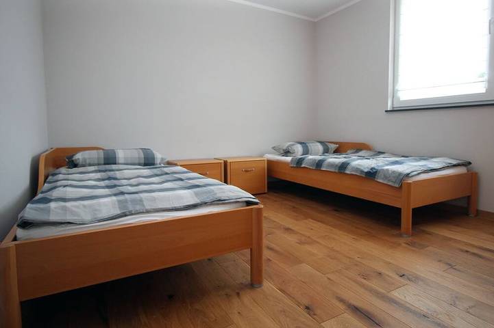 Ganze Wohnung, Taunusblick-Apartment, unmittelbar an Frankfurtrheinmain in Alzenau, Spessart-Mainland