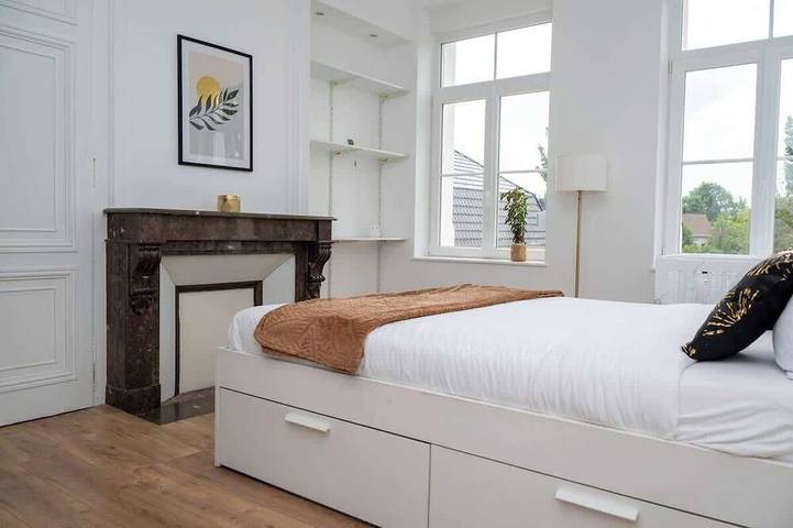 Gîte pour 8 personnes, avec jardin ainsi que terrasse et jacuzzi à Aire-sur-la-Lys - 2