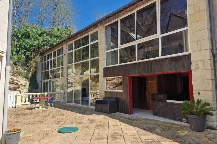 Location de vacances pour 14 personnes, avec jardin ainsi que balcon et jacuzzi dans Ranton