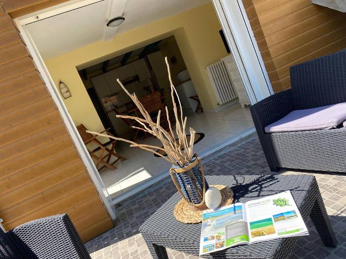 Location de vacances pour 4 personnes, avec jardin ainsi que terrasse et vue dans Port de la Cotinière - 3