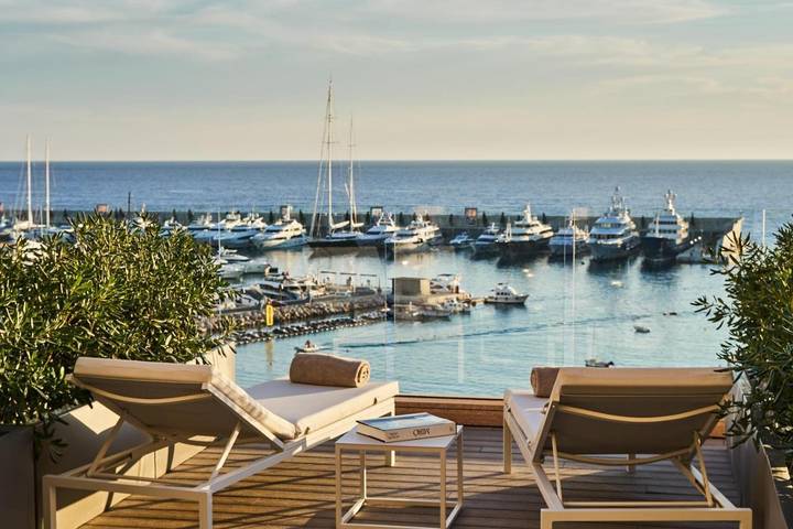 Hôtel pour 2 personnes, avec Balcon et Terrasse ainsi que Jardin et Piscine dans Port Adriano