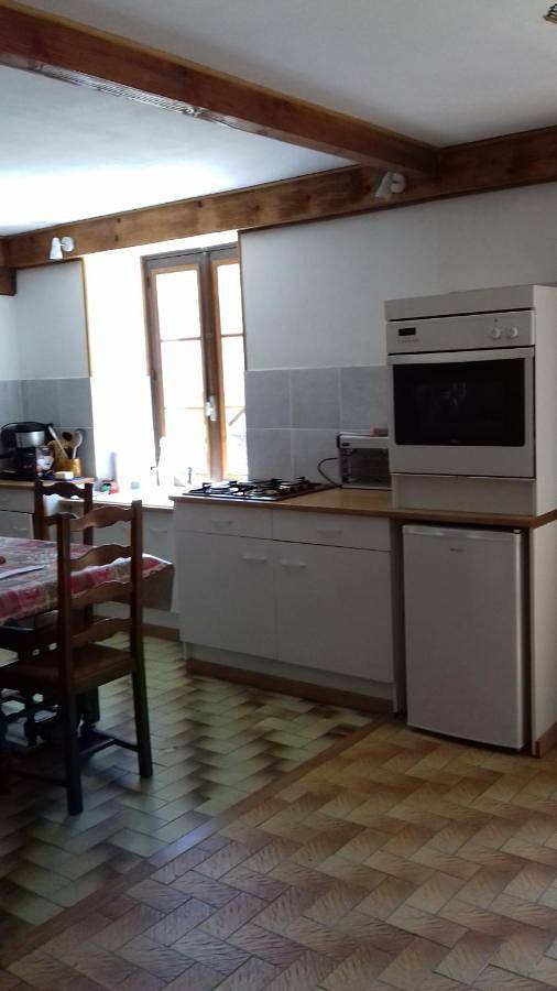 Location de vacances pour 4 personnes, avec jardin, animaux acceptés à Domeyrat - 3