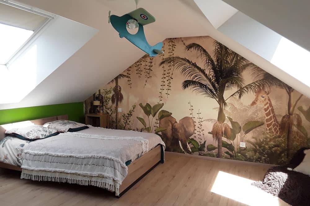 Deux Chambres, Idéales Famille en Court Séjour au Centre de la France in Quinssaines, Montluçon region