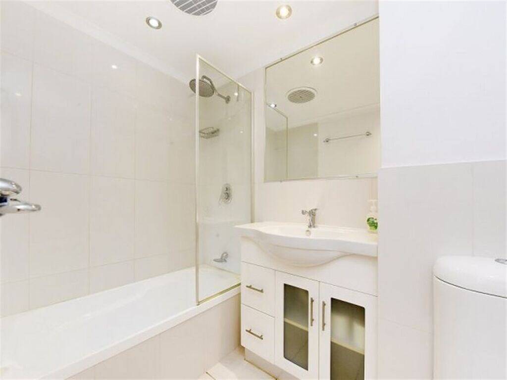 Ganze Wohnung, Surfside Erdgeschossgerät in Maroochydore, Sunshine Coast