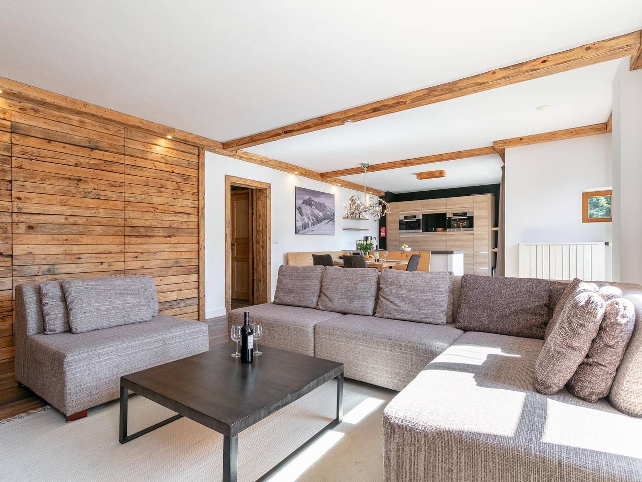 Entire apartment, Large holiday apartment right by the ski lift in Westendorf (Tirol), Kaiser mountains
