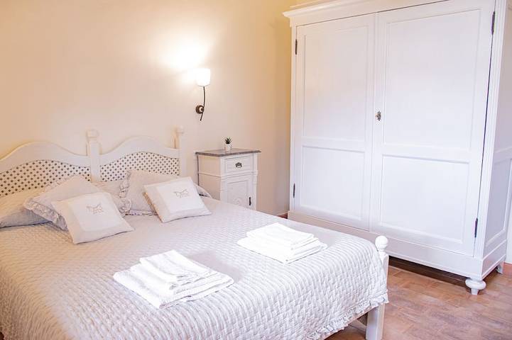 Apartamento entero, Fantástico apartamento de tres habitaciones frente al mar, a 30 metros para llegar a la playa. in Spiaggia di Rimigliano (San Vincenzo), San Vincenzo (Italia)