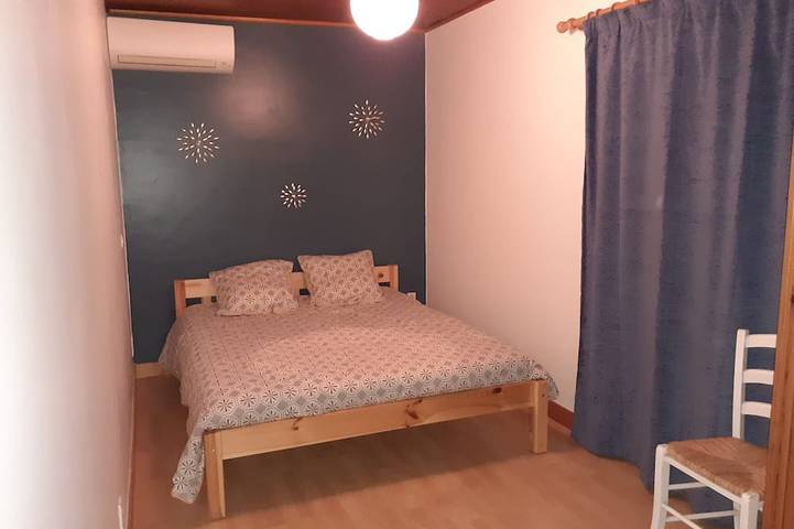 Location de vacances pour 6 personnes, avec jardin et terrasse à Saint-Georges-de-Montclard - 2