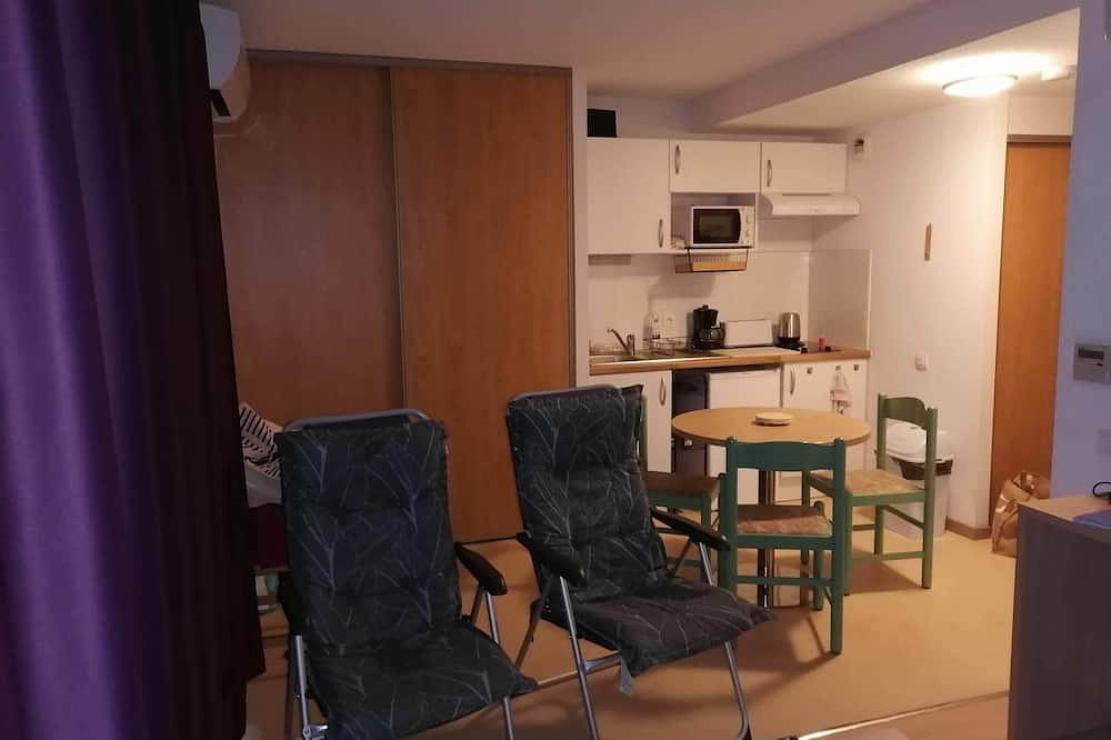 Appartement entier, Studio idéal pour les curistes in Vernet-les-Bains, Parc naturel régional des Pyrénées catalanes