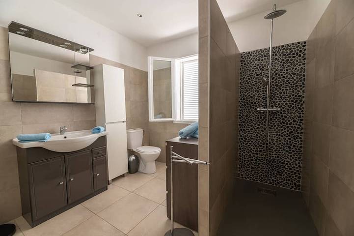 Location de vacances pour 4 personnes, avec jardin et terrasse à Furiani - 4