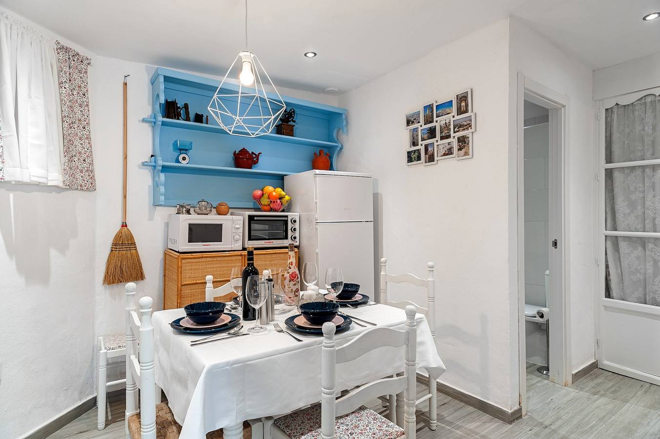 Newly Renovated Child-friendly Apartment with Patio and Tv in Vejer de la Frontera, Costa de la Luz