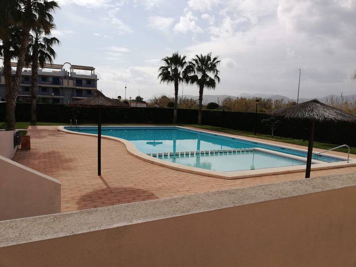 Appartement de vacances pour 6 personnes, avec terrasse ainsi que piscine et jardin, animaux acceptés - 1
