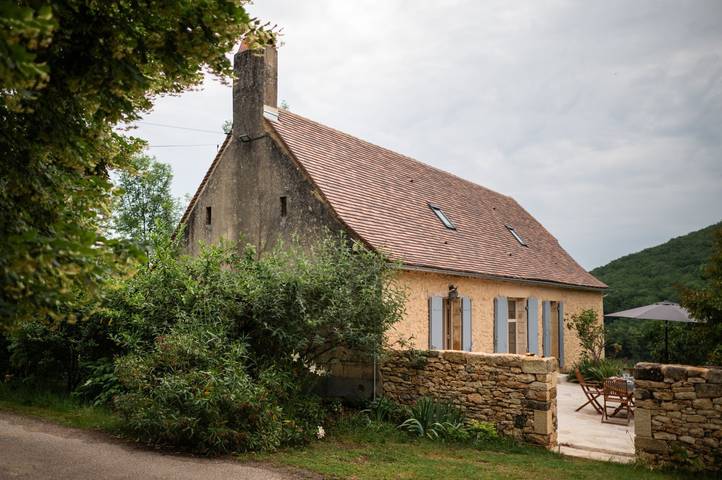 Gîte pour 4 personnes, avec jardin ainsi que piscine et terrasse à Marnac - 2
