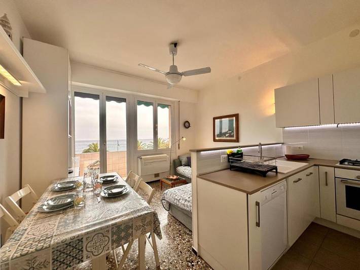 Ferienwohnung für 5 Personen, mit Ausblick und Balkon - 1