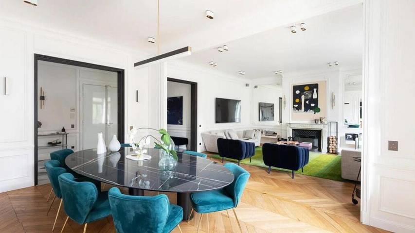 Chambre d’hôte pour 6 personnes, avec Balcon ainsi que Terrasse et Vue près de la Tour Eiffel - 2