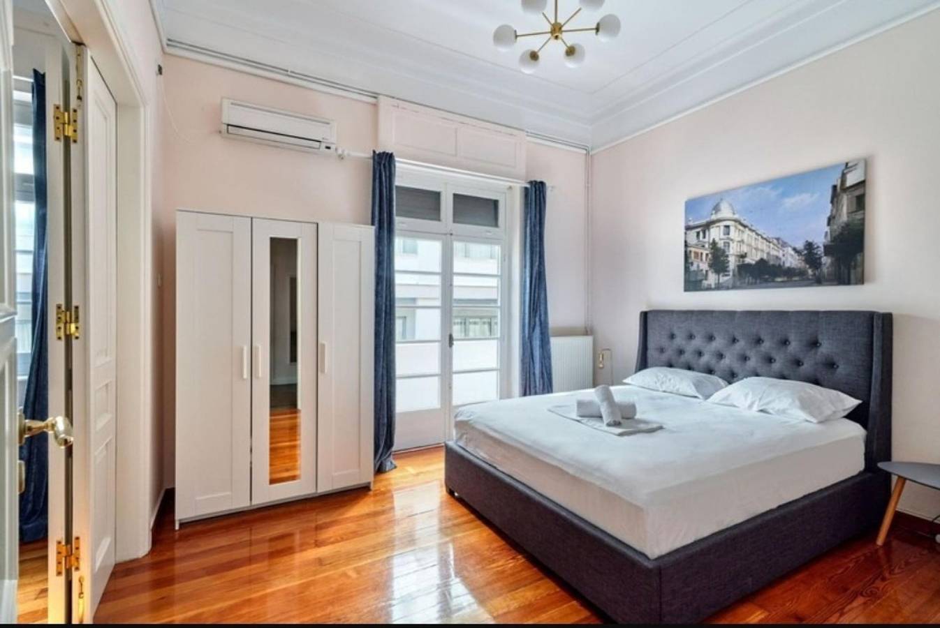 Entire apartment, Elegant apartment in Syntagma square in Central Section of Athens, Athens