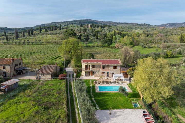 Location de vacances pour 7 personnes, avec balcon et jardin à Tuoro sul Trasimeno - 4