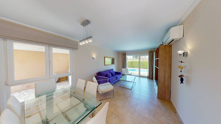 Villa für 6 Personen, mit Garten und Terrasse in Oliva - 4