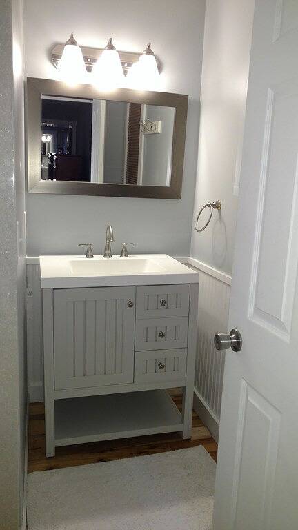 Vacation house for 10 people, with yard in Delaware