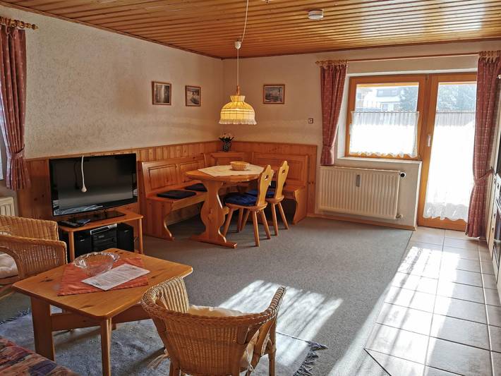 Ferienwohnung für 4 Personen, mit Balkon und Garten in Haidmühle
