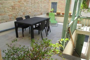 Gîte pour 7 personnes, avec terrasse à Molières