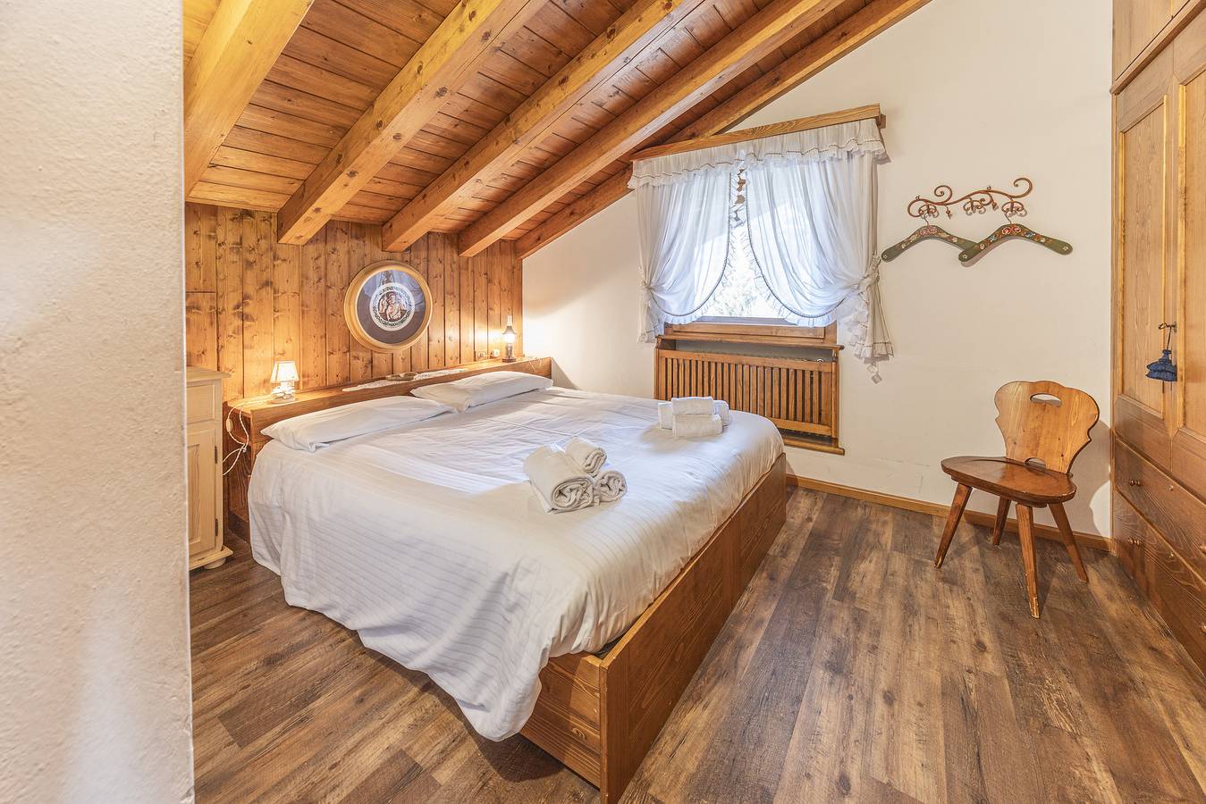 Apartamento entero, Casa Funivia 2, a pochi passi dalla cabinovia e dal centro in Cortina d'Ampezzo y alrededores, Dolomiti Superski