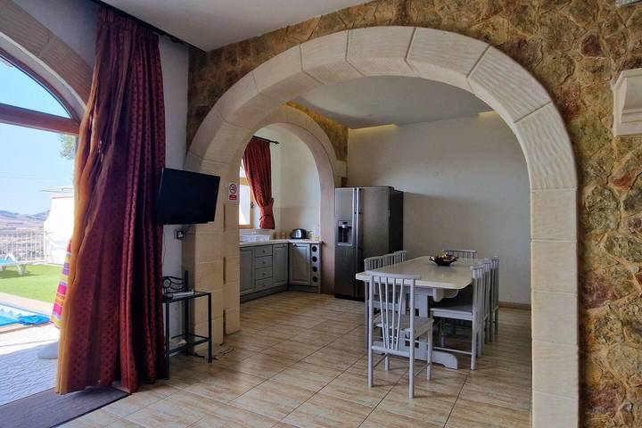 Ferienwohnung für 8 Personen, mit Pool und Meerblick sowie Terrasse, kinderfreundlich in Gozo - 3