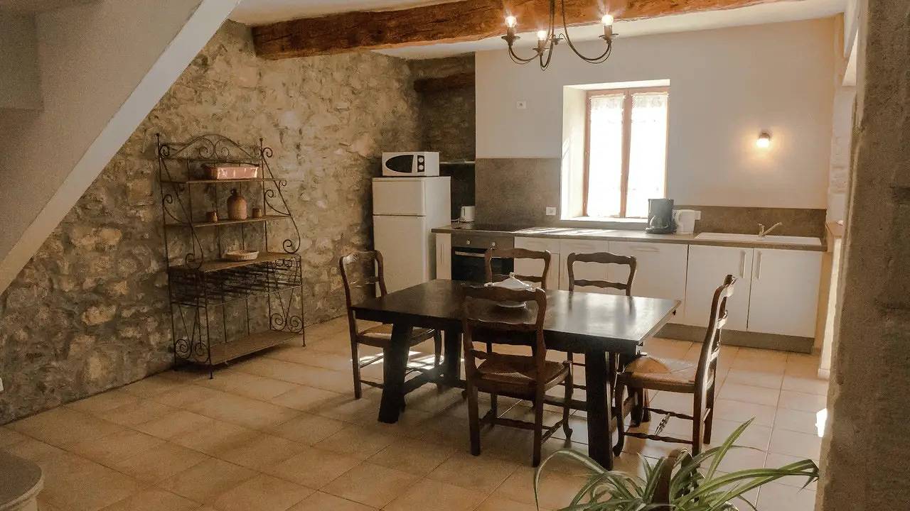 Maison de vacances pour 6 personnes avec terrasse in Montbrun-des-Corbières, Région de Narbonne