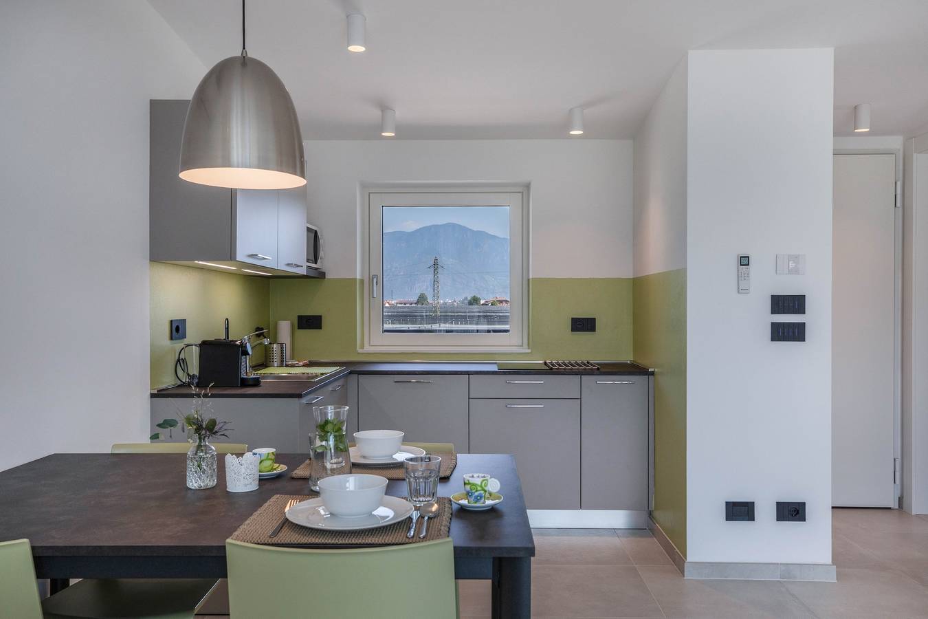 Entire apartment, Bike Apartments Curti "Waldgrün" with Sun Terrace & Alpine Views in Leifers, South Tyrol