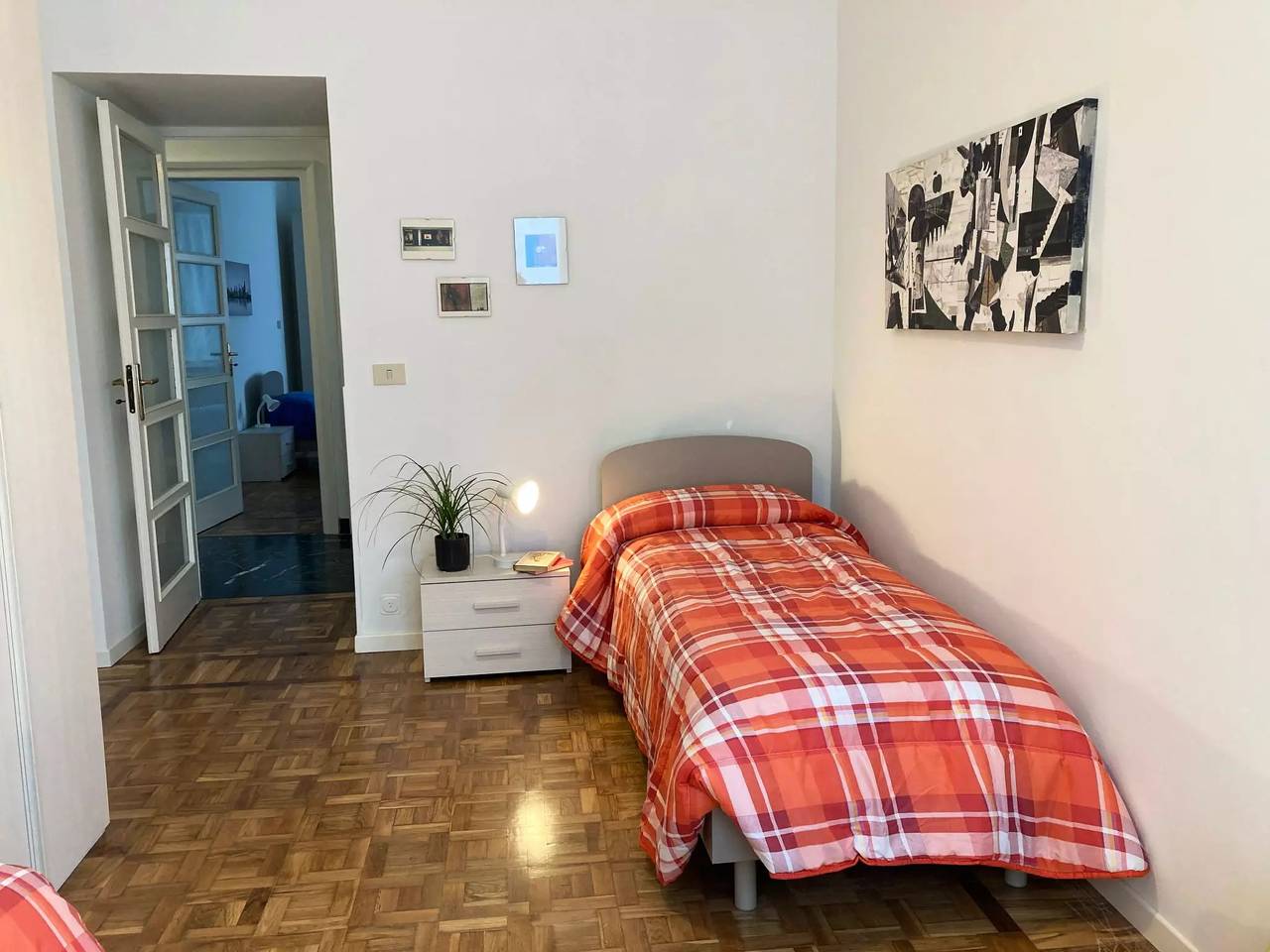 Apartamento entero, 4 estancias 6 personas in Cuneo, Provincia de Cuneo