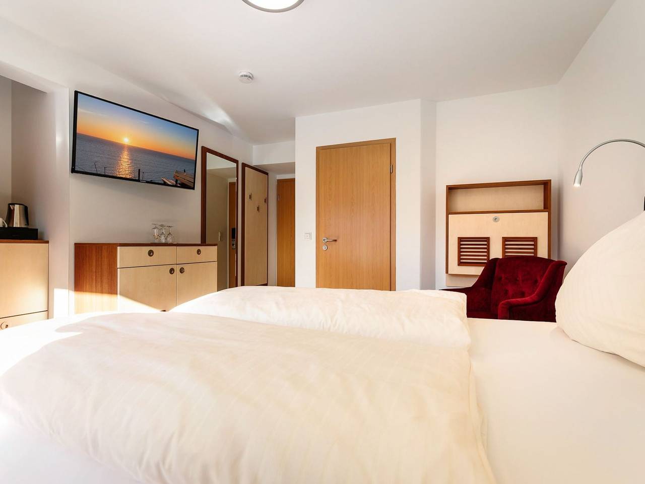 Helgolandia Dependance - Doppelzimmer zur Inselseite in Helgoland