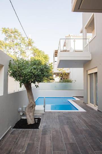 Villa für 8 Personen, mit Whirlpool und Pool sowie Garten in Athen