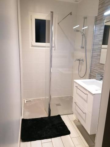 Gîte pour 4 personnes, avec terrasse à Sargé-lès-le-Mans