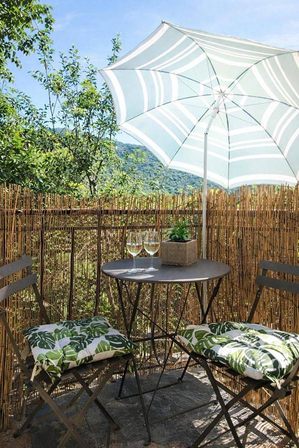 Location de vacances pour 3 personnes, avec vue et balcon dans Prunelli-di-Casacconi