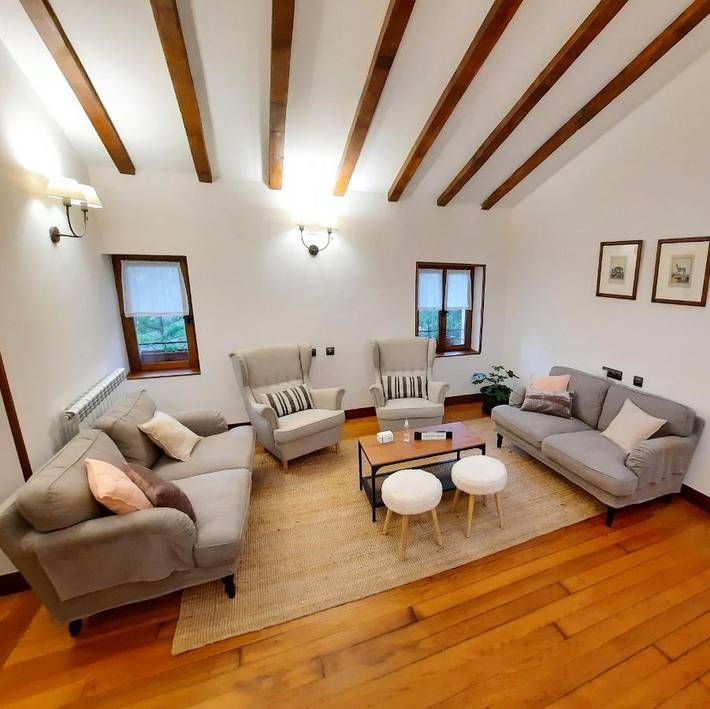 Casa de huéspuedes para 10 personas, con jardín y vistas, Se admiten mascotas en Navarra - 3