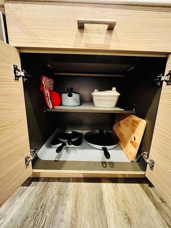 Ganze Wohnung, 🌸 2B2B Balcony Luxury High-Rise 🎹Piano Near Dc 5min in Arlington (VA), Arlington County