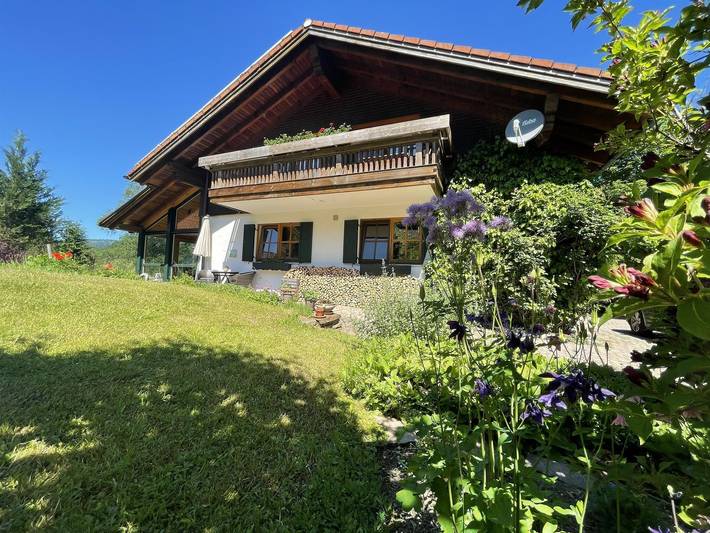 Ferienwohnung für 5 Personen, mit Balkon und Garten in Oberstaufen