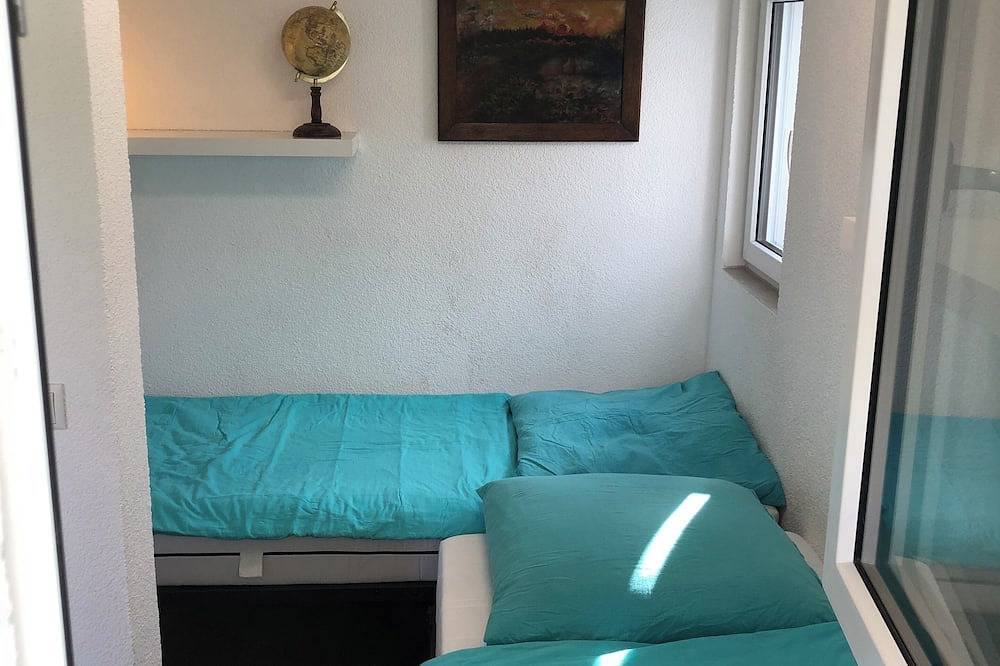 Ferienunterkunft am Privatsee, inmitten der Natur in Ketzin, unweit von Berlin in Zachow, Ketzin