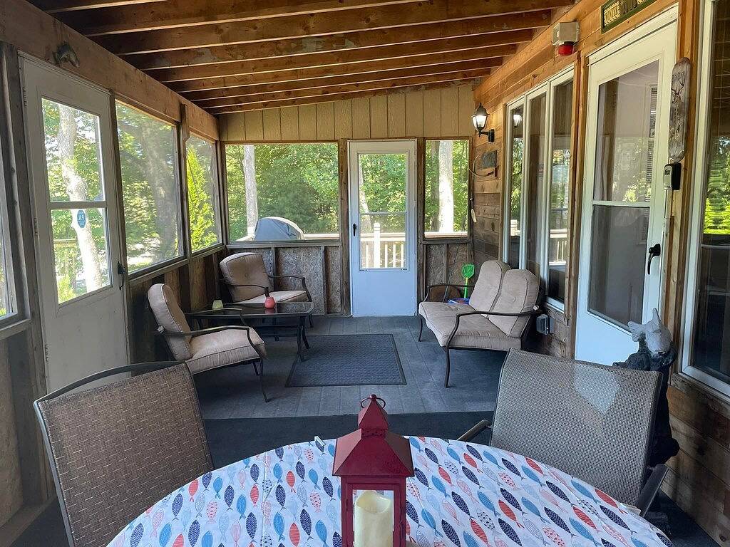 Schöner Rückzugsort in den Bergen - mit Picknickplatz am Masten Lake in Sullivan County