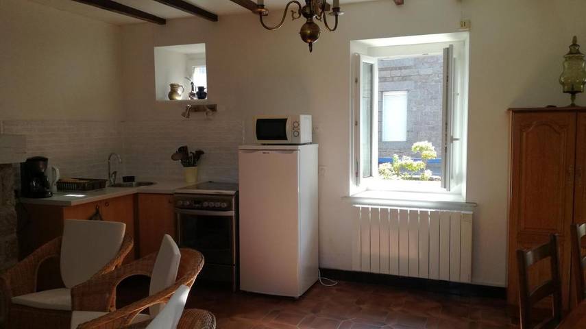 Location de vacances pour 4 personnes, avec jardin et vue à Quemper-Guézennec - 4