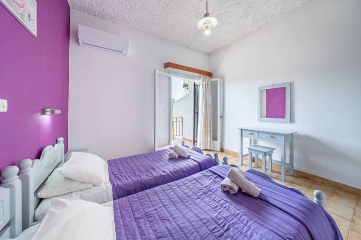 Studio für 3 Personen, mit Garten und Balkon auf Korfu