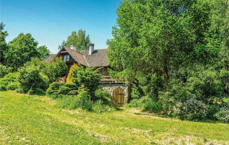 Ferienhaus für 8 Personen mit Terrasse in Seenplatte von Ilawa