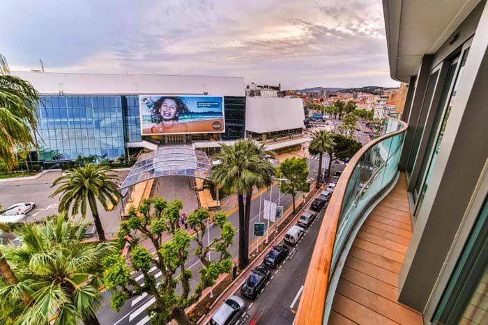 Gîte pour 6 personnes, avec vue et balcon dans Palais Des Festivals Et Des Congres - 3