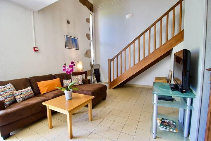 Gîte pour 5 personnes, avec piscine ainsi que terrasse et jardin à Availles-Limouzine - 4