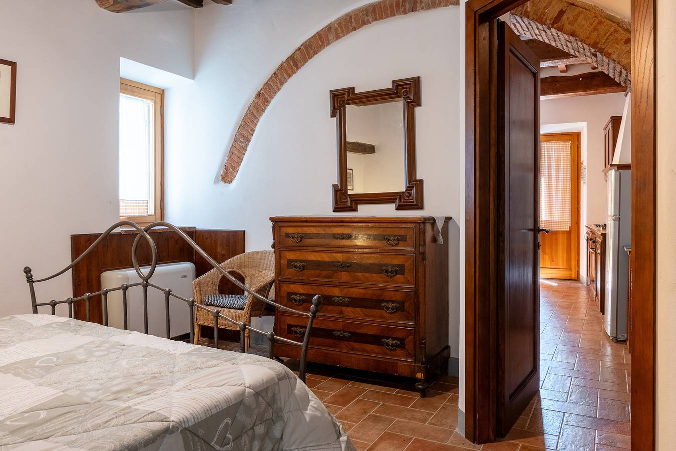 Ολόκληρο το διαμέρισμα, Apartment 'Borraggio' with Shared Pool, Shared Garden and Wi-Fi in Valtiberina