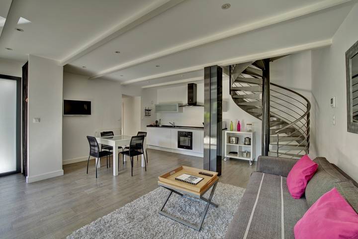 Location de vacances pour 5 personnes, avec jardin et terrasse à Bordeaux - 4