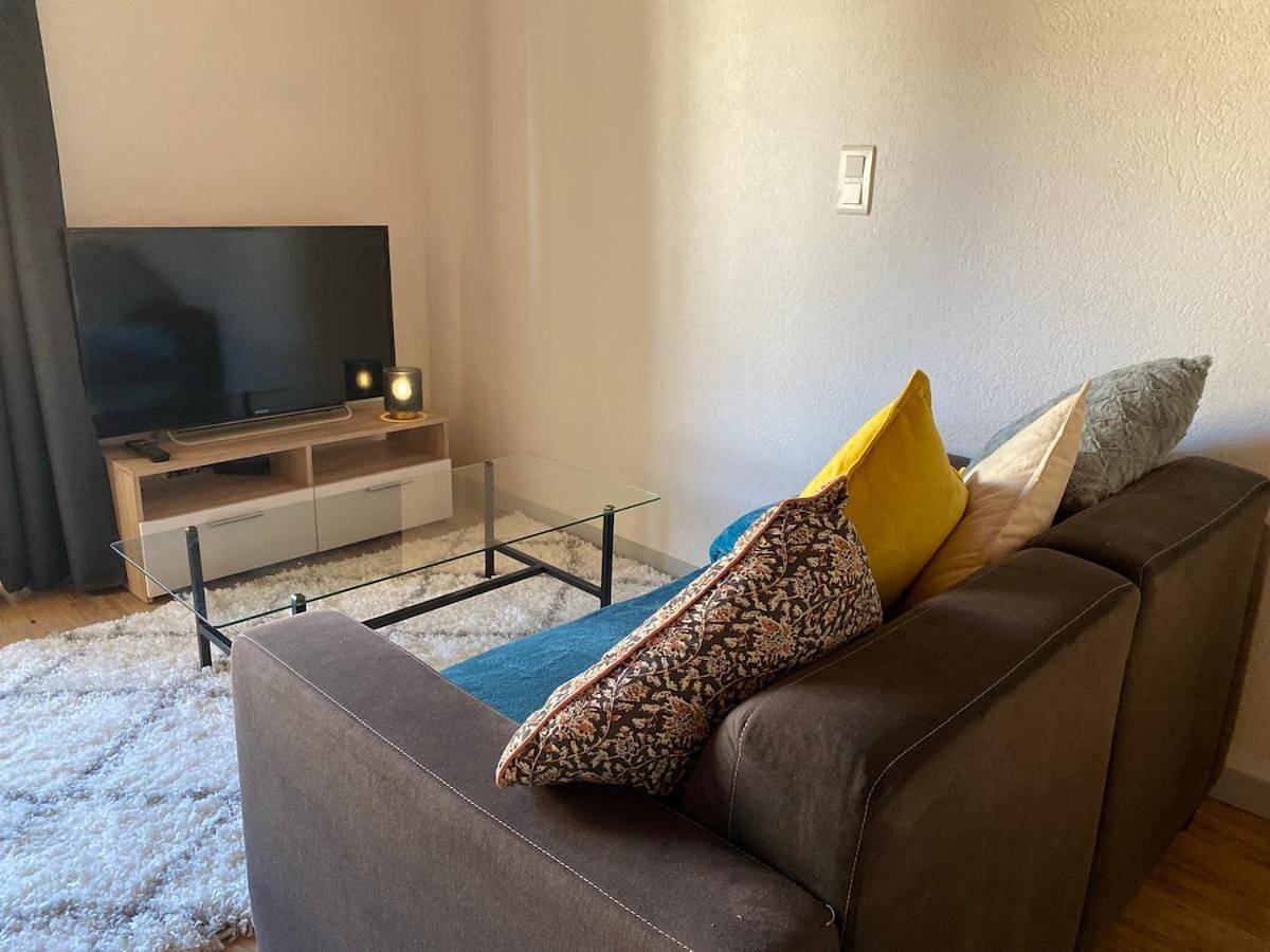 Appartement entier, One-Bedroom Apartment in Orgelet, Jura Francais