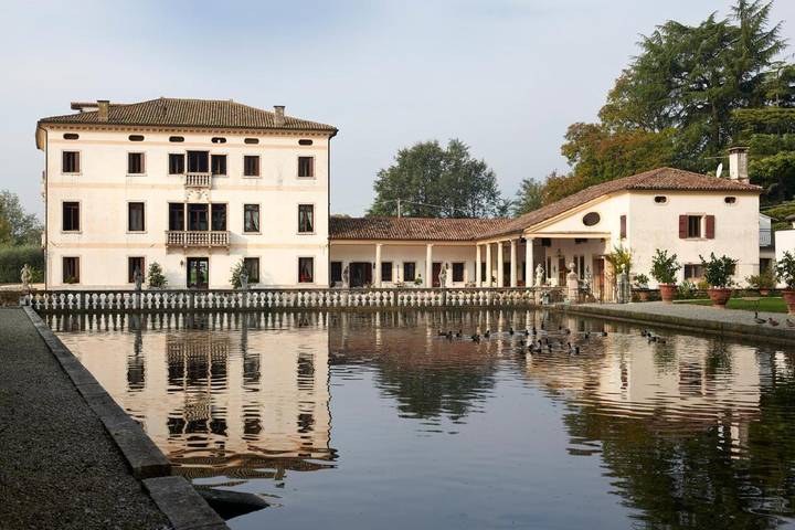 Casa vacanza per 4 persone, con Balcone e Terrazza nonché Giardino e Sauna in Provincia di Vicenza