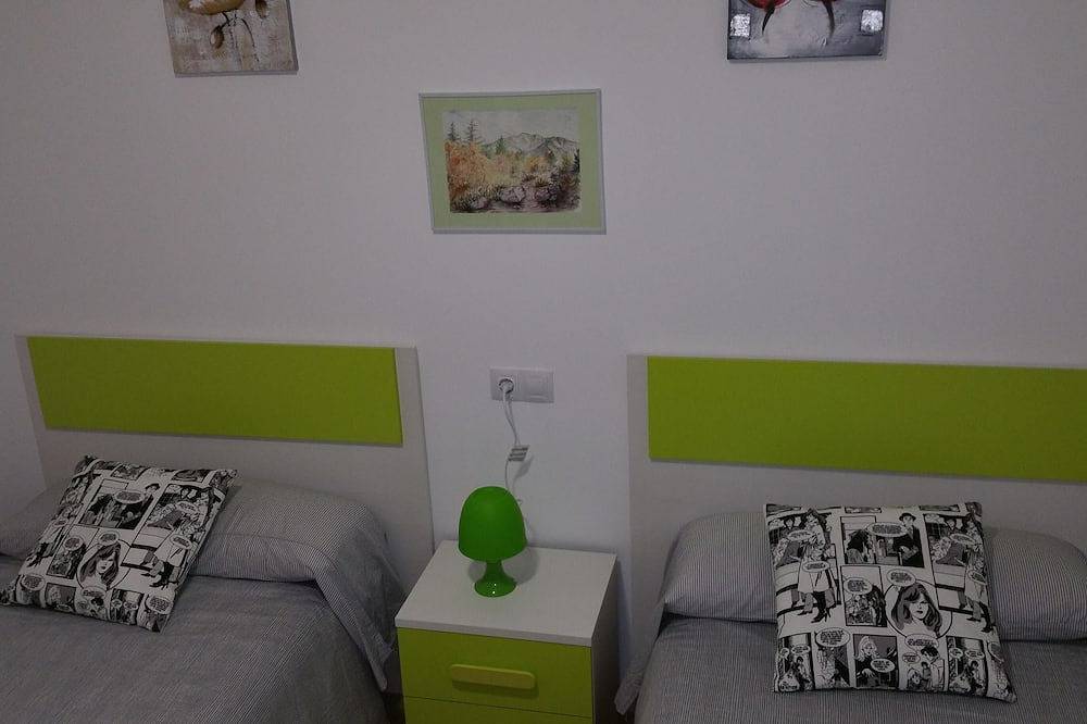 Apartamento entero, Descubrir y disfrutar en familia.<br>Mar - Monte y gastronomia in Riveira, Rias Baixas