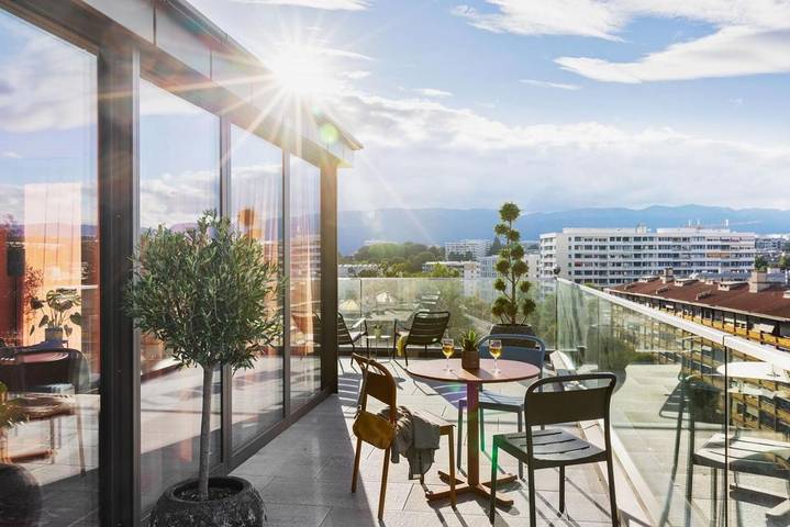 Appart’hôtel pour 2 personnes, avec Terrasse à Genève